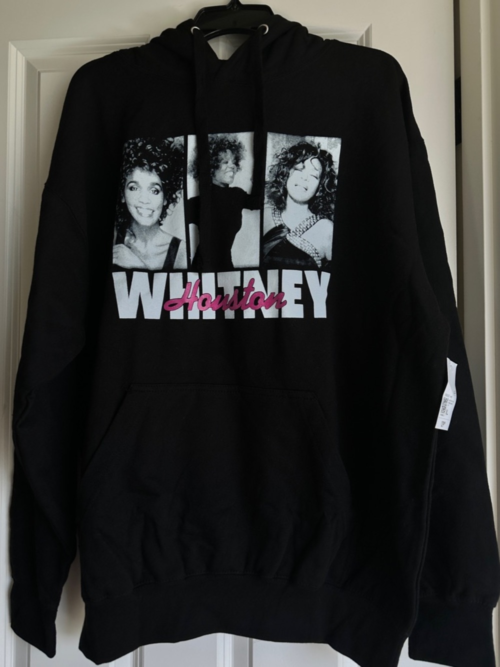 NWT Forever 21 Black Whitney Houston Graphic Hoodie with Pink Accent Size XL
